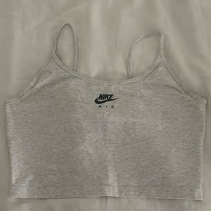 Nike Cropped Tank Top